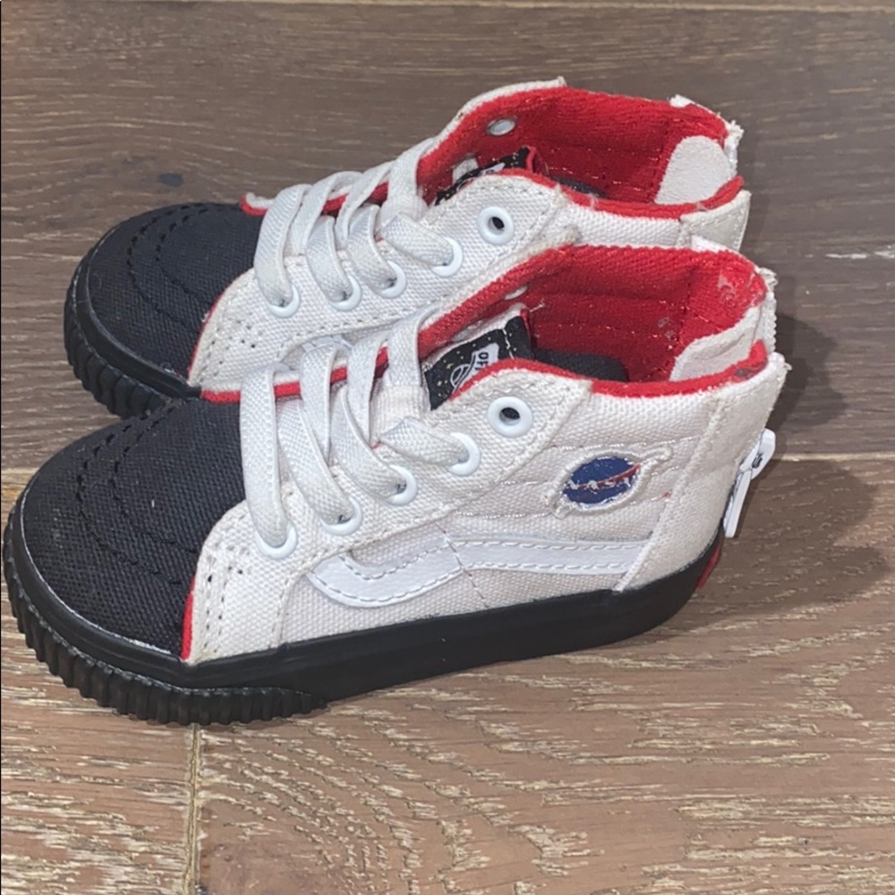 Baby NASA Vans